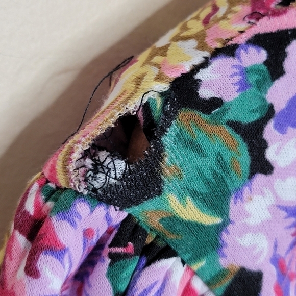 Vintage Skyr | Floral Print Midi Dress with 3/4 Sleeves - Picture 2 of 5